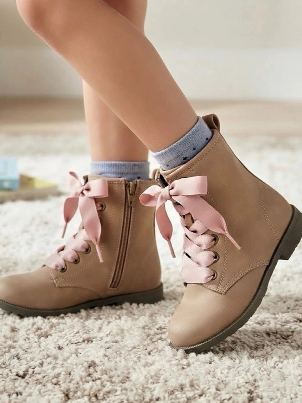 Cat & Jack Girls Tan Combat Boots Size 2 Side Zip Pink Ribbon Laces Cute